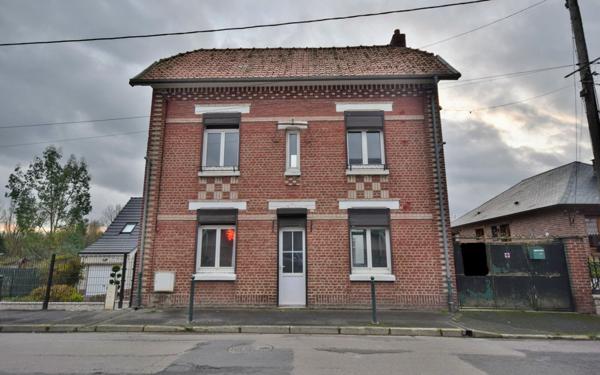Maison à vendre    4 pièces • 85 m2 Doullens
