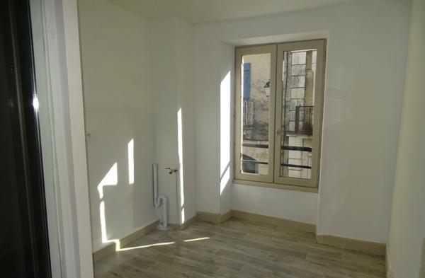 Maison de ville entièrement rénovée