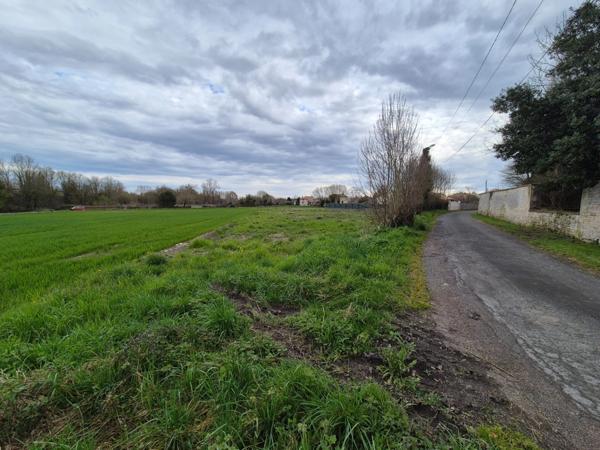 Terrain de 1098m² à 38430€ HAI, FRONTENAY ROHAN ROHAN (79)