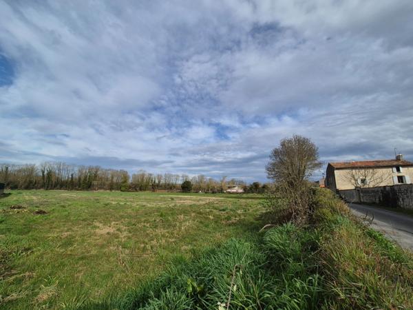 Terrain de 1098m² à 38430€ HAI, FRONTENAY ROHAN ROHAN (79)