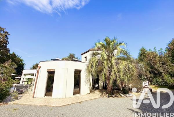 Maison à vendre 6 pièces 220 m² Dax
