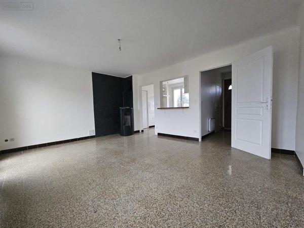 Maison à louer à Replonges dans l'Ain (01750), ref : 008/2373