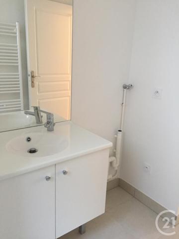 Appartement F4 à vendre  4 pièces - 79,48 m2 FONTAINEBLEAU - 77