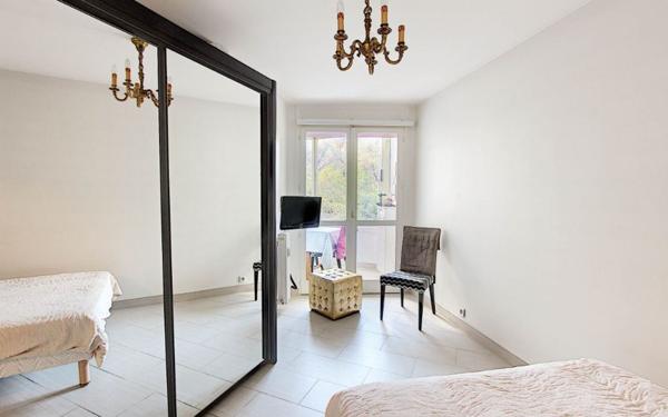 Appartement à vendre    3 pièces •  Juan-les-Pins - Antibes