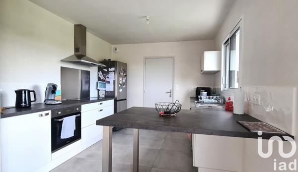 Maison 5 pièces de 110 m² à Marzan (56130)