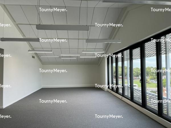 BASSINS A FLOT - BUREAUX A LOUER