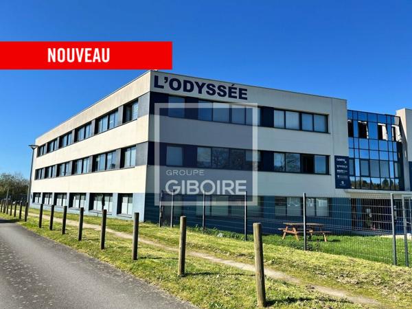 Bureaux - A LOUER - BRUZ (réf : 35.0438)