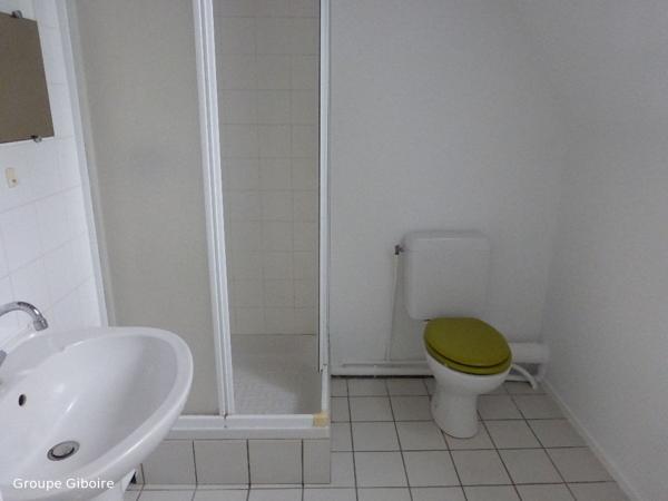 Appartement T1 à louer - 32 m² (réf : 547041)