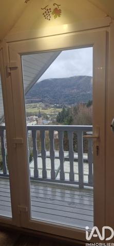 Maison à vendre 10 pièces 180 m² Saint-Nabord