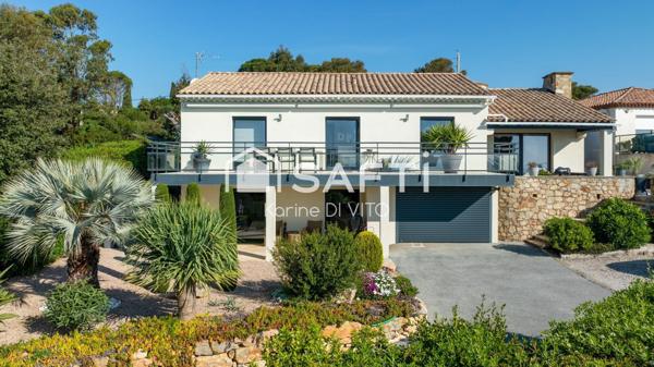 Vue mer - Au calme - Piscine - Boulodrome - Garage et stationnement