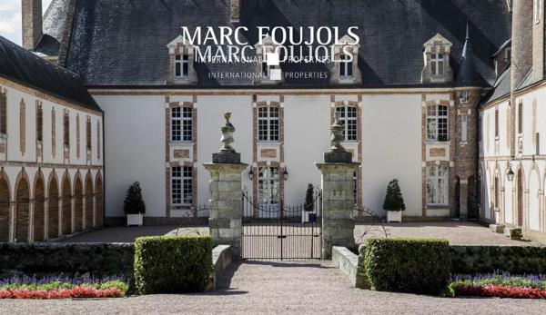 SOLOGNE – château en parfait état, parc 18 HA – 1h45 de Paris