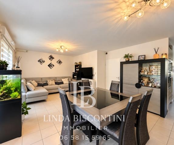 Hénin-Beaumont – Maison semi-individuelle 3 chambres avec jardin et garage Hénin-Beaumont – Maison semi-individuelle 3 chambres avec jardin et garage