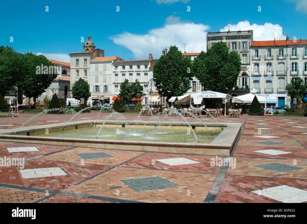 Emplacement N°1 - Passage exceptionnel" ROCHEFORT (17)