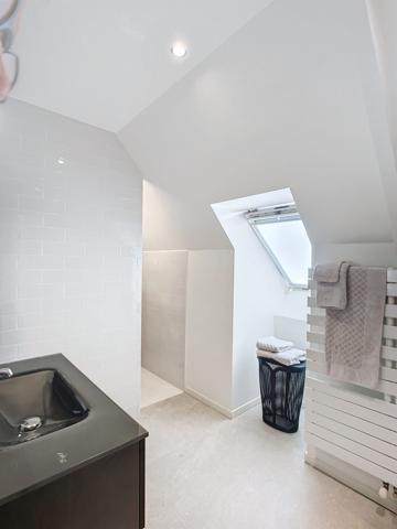 Maison familiale rénovée, au calme, à Saint -Grégoire