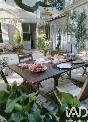 Maison à vendre 10 pièces 245 m² Orange