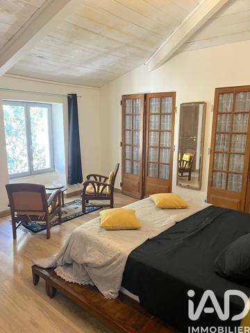 Maison à vendre 10 pièces 245 m² Orange