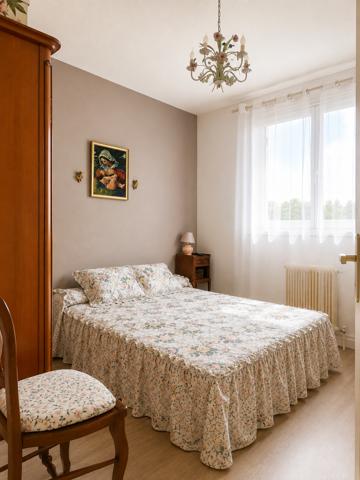 Appartement
         4 pièces
        - 87 m² Exclusivité 279 500 € *