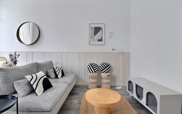 Appartement à vendre    2 pièces •  Marseille 7