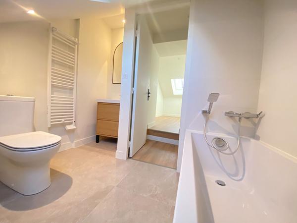 Appartement Dijon 3 pièce(s) 62m2 Carrez - 74m² au sol