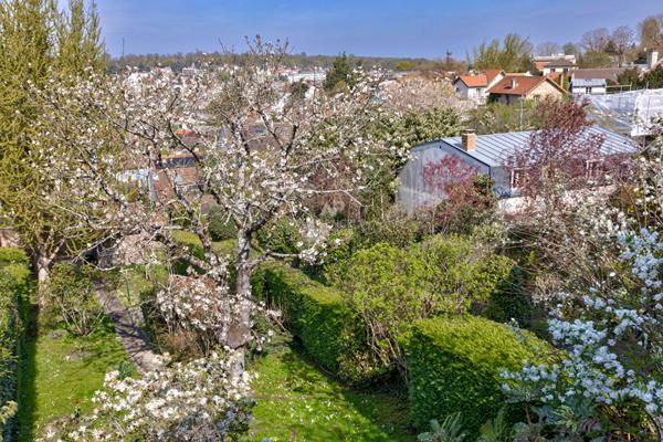 SEVRES RIVE GAUCHE - MAISON DE CHARME 1 350 000 € ** - Référence 580-S