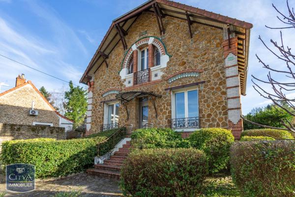 Vente maison 7 pièces de 153m²