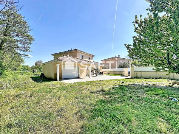 Une maison familiale au calme, sécurisée et proche de tous les axes
