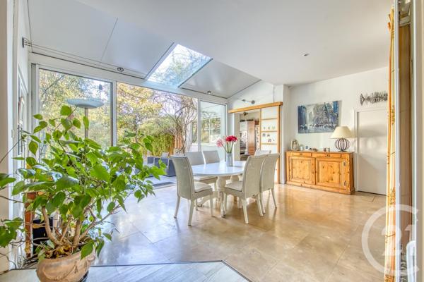 Maison à vendre  11 pièces - 253,38 m2 BORDEAUX - 33