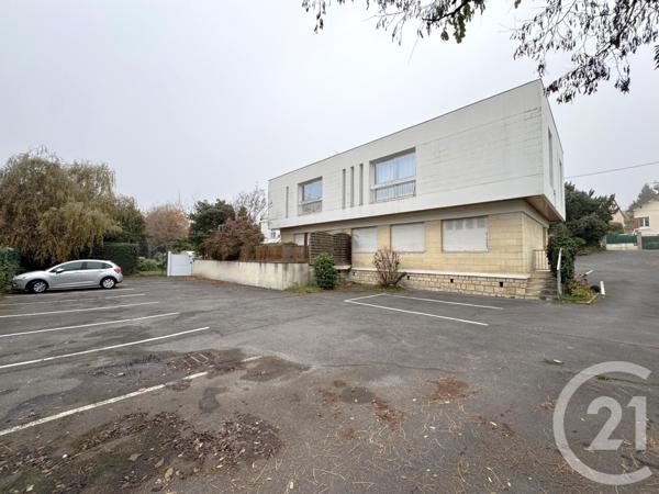 Immeuble à vendre  679,22 m2 PALAISEAU - 91