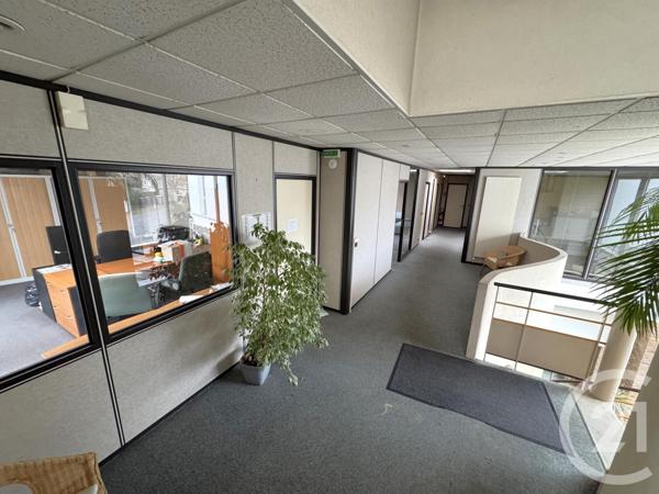 Immeuble à vendre  679,22 m2 PALAISEAU - 91