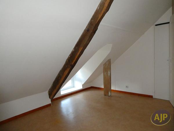 Location appartement Serent : 600 € - AJP Immobilier Plumelec