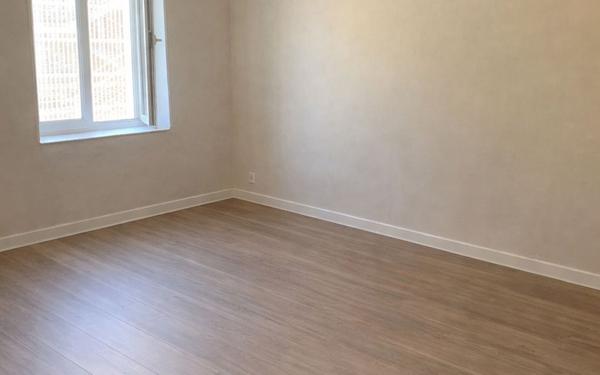 Appartement à vendre    3 pièces •  Sérézin-du-Rhône