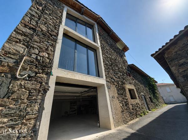 EXCLUSIVITÉ – GRANGE D'EXCEPTION RÉNOVÉE EN 2021 – 250 M² HABITABLES – À PROXIMITÉ IMMÉDIATE DE SORBIERS