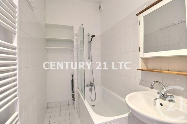 Appartement F3 à vendre  3 pièces - 56,60 m2 ST MAURICE - 94