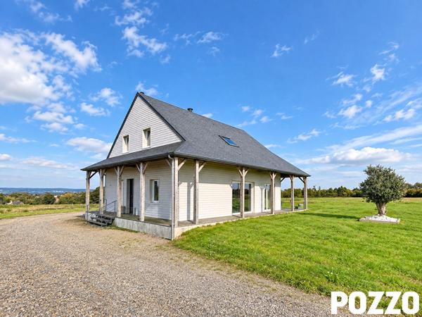 A VENDRE à Buais Les Monts - Maison 7 pièce(s) 146 m² BUAIS LES MONTS