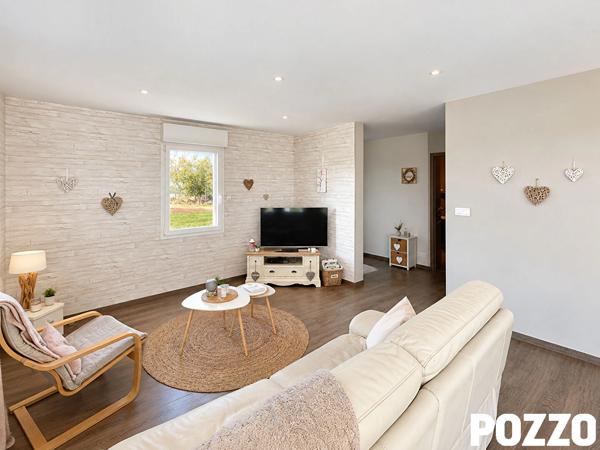 A VENDRE à Buais Les Monts - Maison 7 pièce(s) 146 m² BUAIS LES MONTS