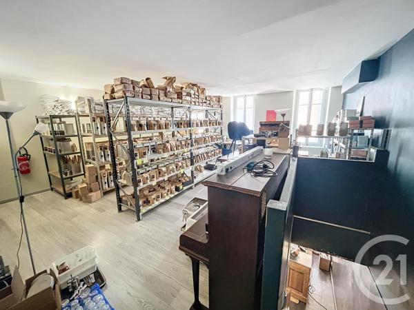 Maison à vendre  10 pièces - 388 m2 RIOM - 63