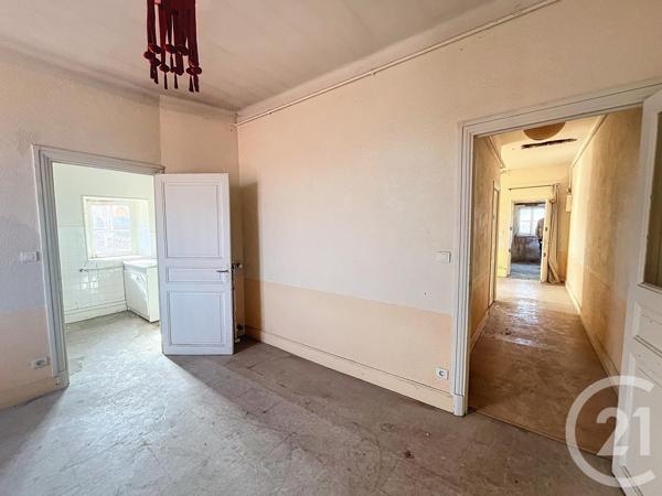 Maison à vendre  10 pièces - 388 m2 RIOM - 63