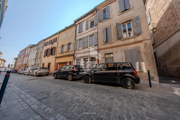 Immeuble Moissac - 3 STUDIOS dont 2 LOUÉS