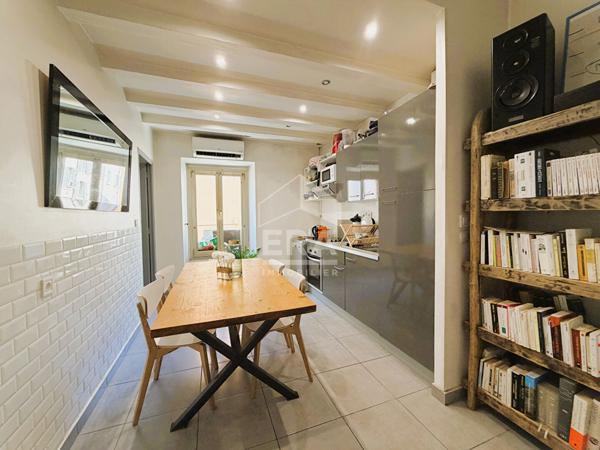 EXCLUSIVITÉ  MARSEILLE 1er  PLACE ESTIENNE D'ORVES - T2 bis 51m²