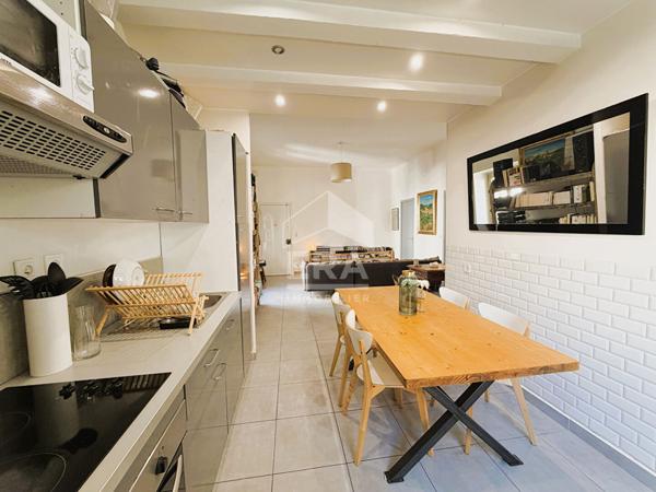 EXCLUSIVITÉ  MARSEILLE 1er  PLACE ESTIENNE D'ORVES - T2 bis 51m²