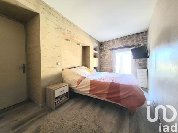 Maison 5 pièces de 96 m² à Sapogne-et-Feuchères (08160)