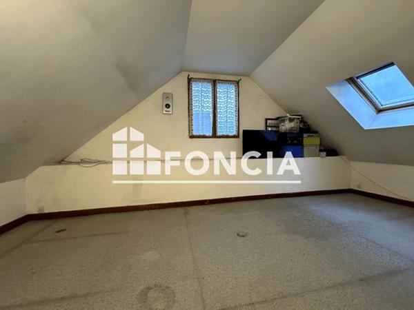 À vendre Maison 5 pièces 97 m² - Corbeil-essonnes 91100