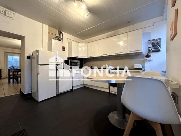 À vendre Maison 5 pièces 97 m² - Corbeil-essonnes 91100