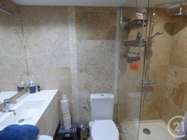 Maison à vendre  6 pièces - 226,45 m 2   ST MAXIMIN LA STE BAUME  - 83