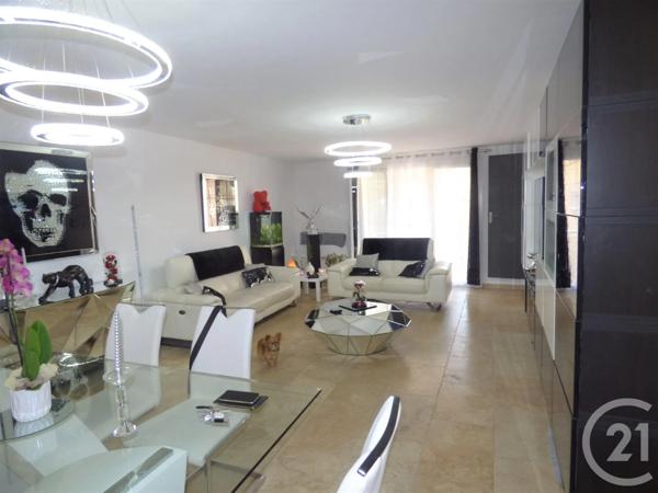 Maison à vendre  6 pièces - 226,45 m 2   ST MAXIMIN LA STE BAUME  - 83