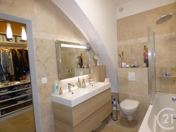 Maison à vendre  6 pièces - 226,45 m 2   ST MAXIMIN LA STE BAUME  - 83