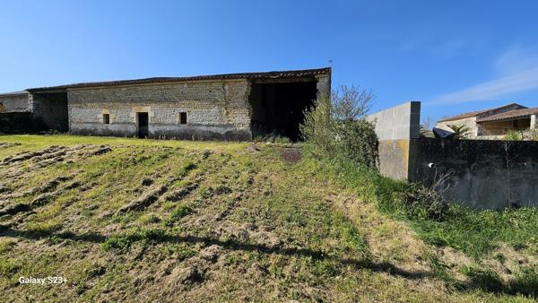 GRANGE A RENOVER