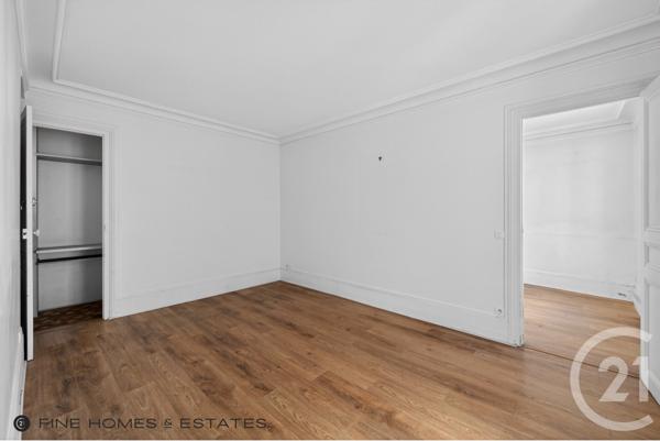 Appartement T3 à vendre  3 pièces - 53,51 m2 PARIS - 75006