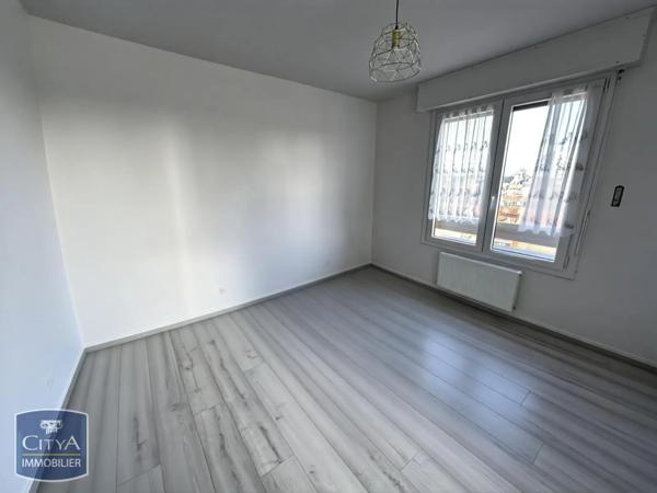 Appartement à vendre 2 pièces 57m² Cambrai (59400)