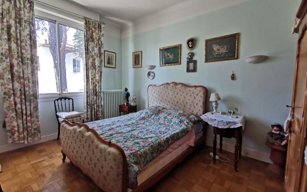 Maison à vendre    4 pièces • 126 m2 Mandres-les-Roses